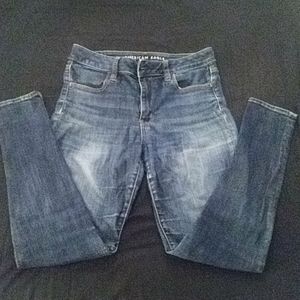 *SOLD*American Eagle jeans